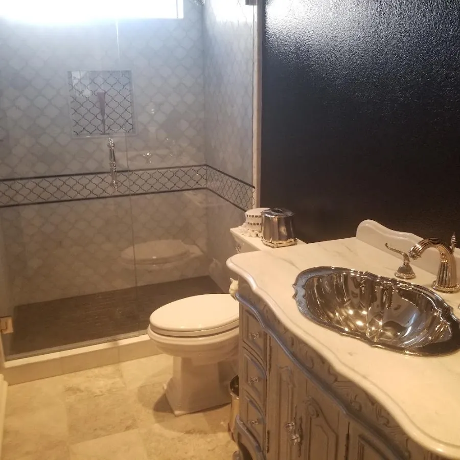 Professional plumbing work and bathroom remodeling in Palm Springs